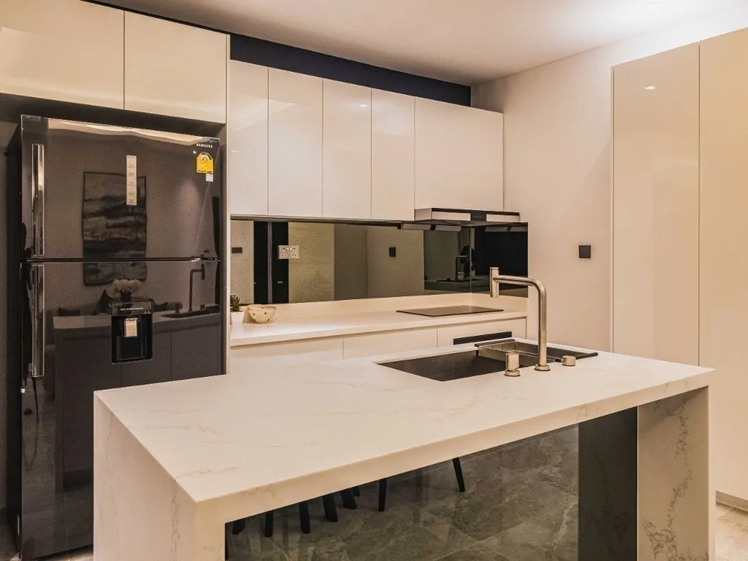 J Tower 3, kuhinja u oglednom stanu, fotografija developera