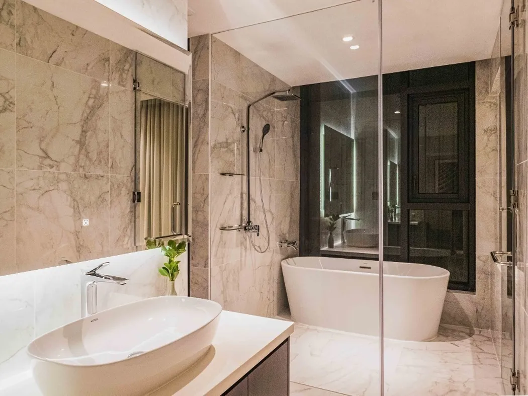 J Tower 3, kupatilo u oglednom stanu, fotografija developera
