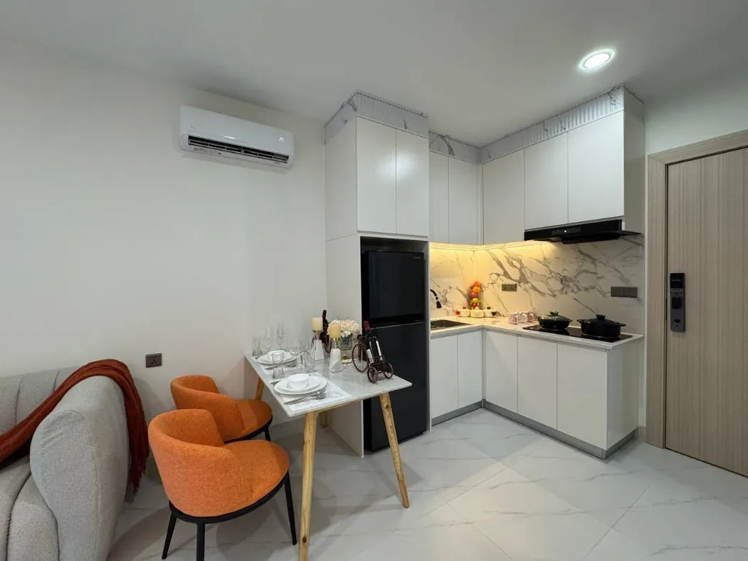 Kingston Royale, kuhinja u oglednom stanu, fotografija developera